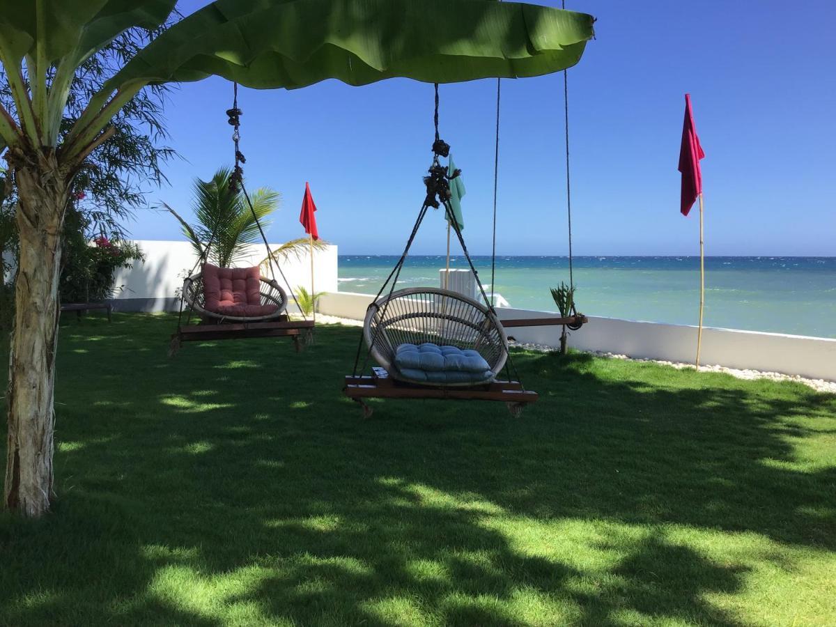 Bamboobeachvilla1 Ac New Oceanfront Pool Sunsetview Garden Kitchen Satellite Starlink Wi-Fi Dimiao Exterior photo