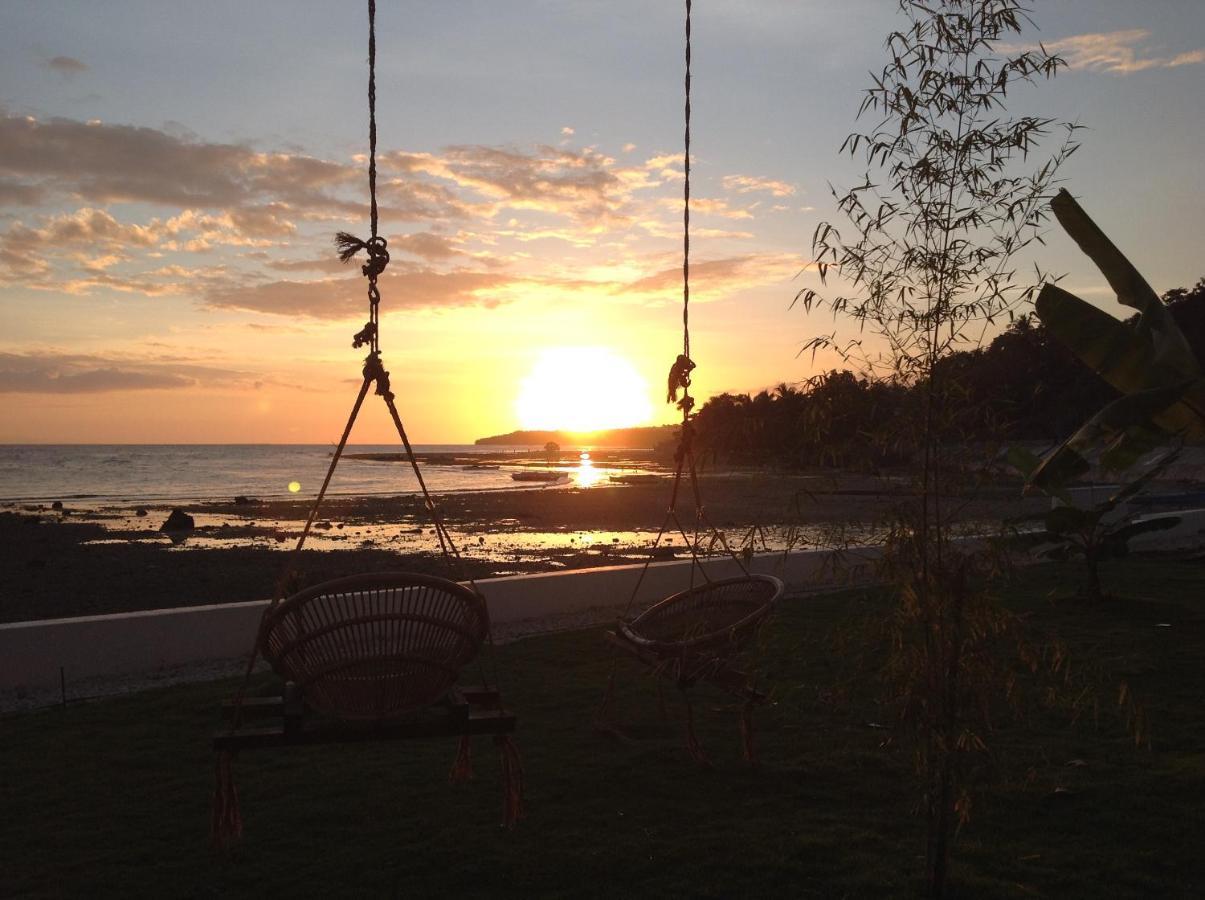 Bamboobeachvilla1 Ac New Oceanfront Pool Sunsetview Garden Kitchen Satellite Starlink Wi-Fi Dimiao Exterior photo
