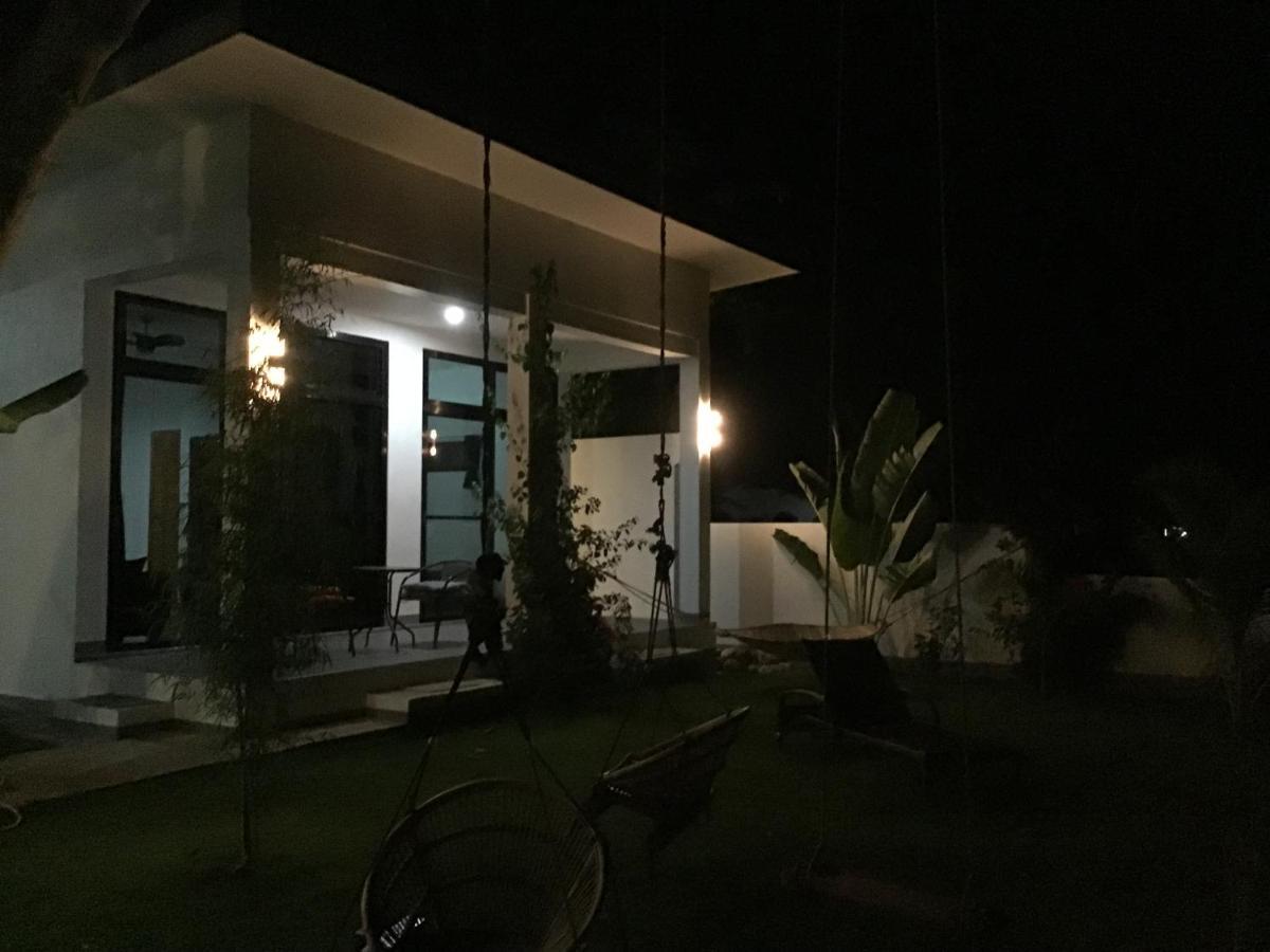 Bamboobeachvilla1 Ac New Oceanfront Pool Sunsetview Garden Kitchen Satellite Starlink Wi-Fi Dimiao Exterior photo