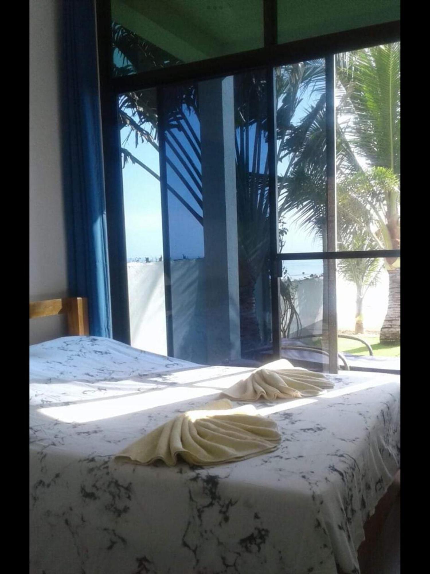 Bamboobeachvilla1 Ac New Oceanfront Pool Sunsetview Garden Kitchen Satellite Starlink Wi-Fi Dimiao Exterior photo