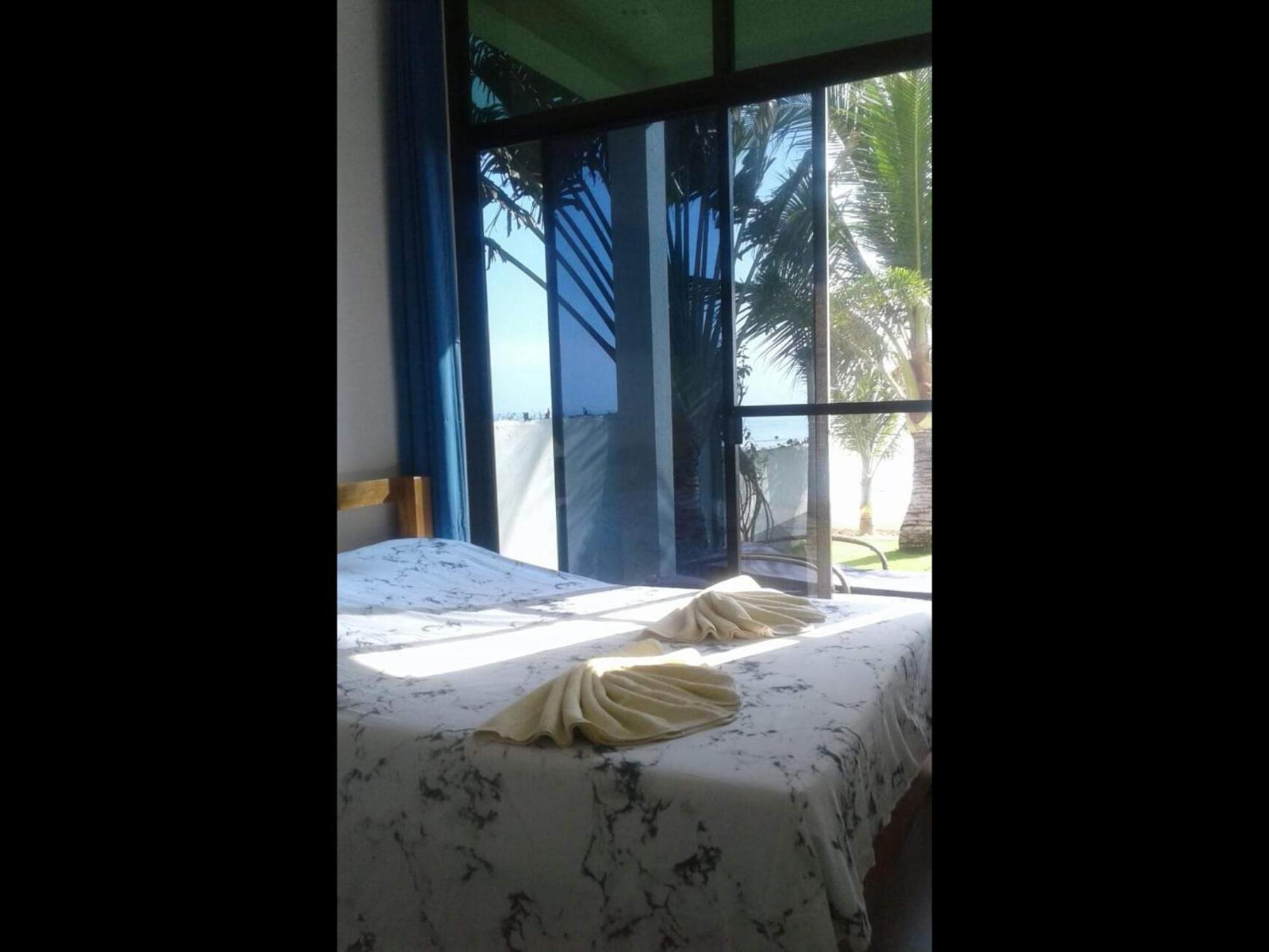 Bamboobeachvilla1 Ac New Oceanfront Pool Sunsetview Garden Kitchen Satellite Starlink Wi-Fi Dimiao Exterior photo